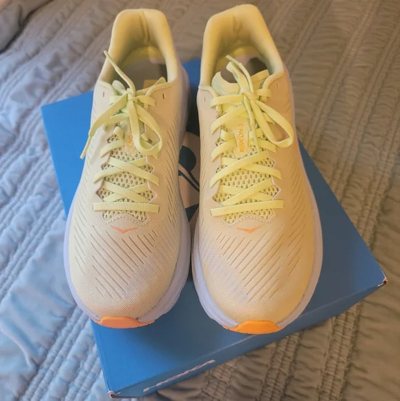 Hoka Rincon 3 - Picture 2 of 7